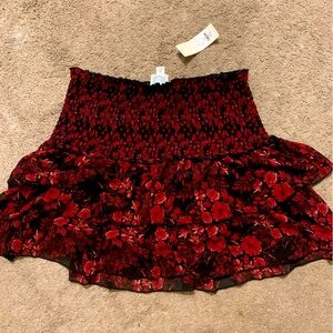 Francesca’s Short Ruffle Skirt - Medium - New With Tags